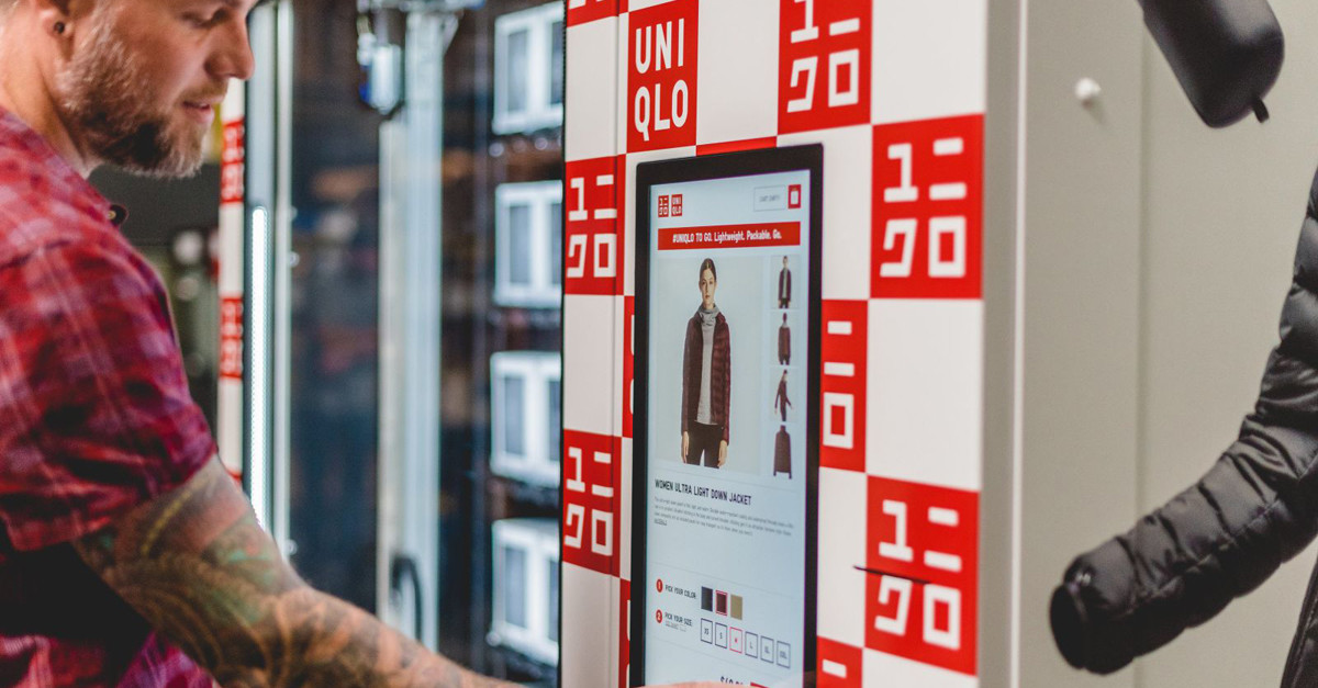 Uniqlo начал продавать через торговые автоматы