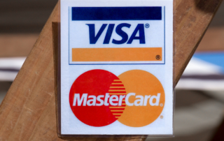 Mastercard и Visa объединяются