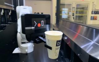 AI Robot Coffee демонстрирует передовые вендинговые технологии на базе ИИ
