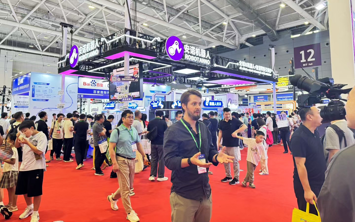 Лидер рынка кофе-роботов Anno Robot представлен более чем в 60 странах