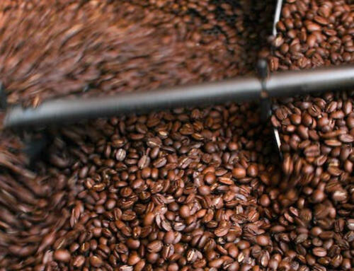 Цены на фьючерсы на кофе демонстрируют противоположные тенденции