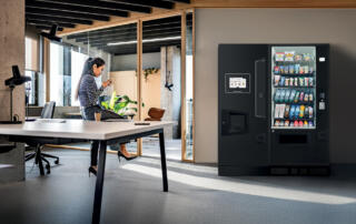 Bianchi Vending выпустила новую версию кофейных автоматов Everly ESV